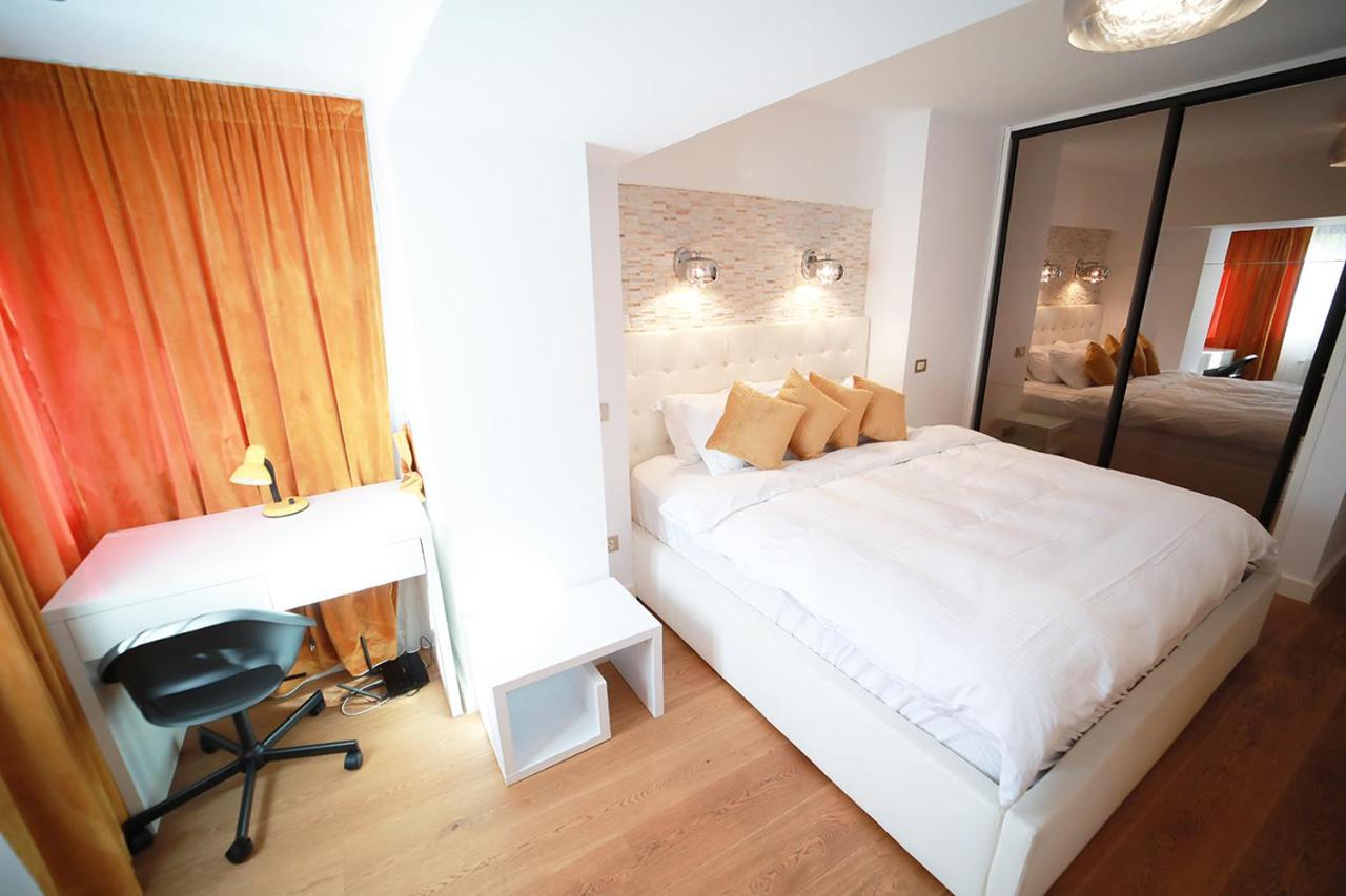 Downtown Oasis Unirii Apartment Bukarest Exteriör bild